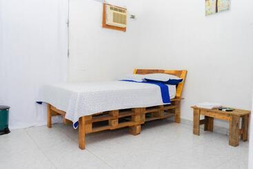 هاستل Hostal Familiar Argeñal