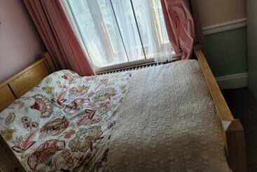 هاستل Les Fleurs Accommodation