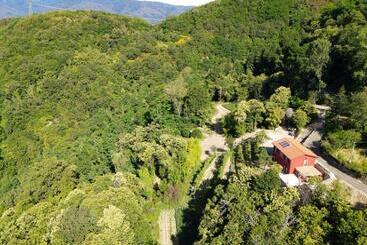هتل Agriturismo La Vecchia Cascina