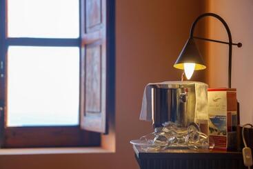 هتل Albergo Palazzo Sant Anna