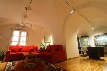 هتل Albergo Palazzo Sant Anna