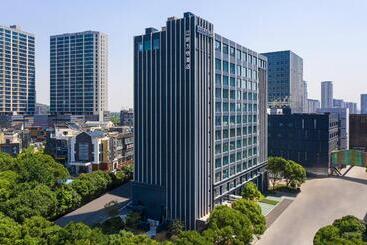 هتل Courtyard By Marriott Jiangyin