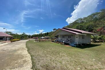 هتل Spot On 90279 Kinomulok Garden