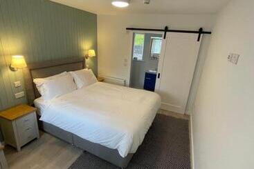پانسیون Belvedere House Cork Guest House