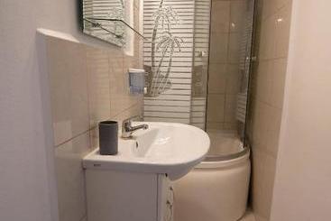 پانسیون Vila Luna Predeal