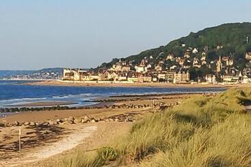 تختخواب و صبحانه O Douceurs Sucrées Cabourg