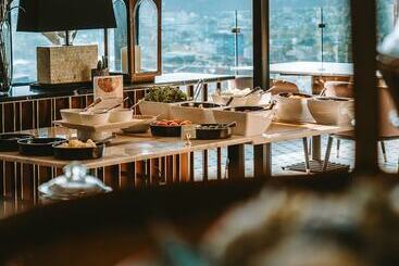 Hilltop Wellness Resort