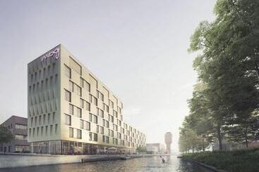 هتل Moxy Utrecht