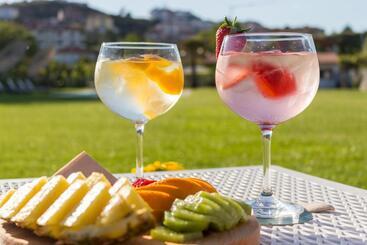 هتل Ribeira House
