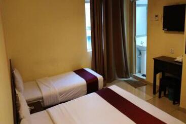 هتل Sun Inns D Mind 3 Seri Kembangan