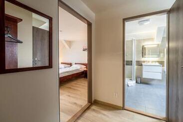 Apartment Jinghu - Hluboka nad Vltavou