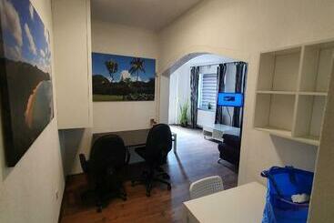 پانسیون Nicerooms Aachen