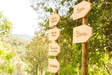 استراحتگاه Nits De Bosc