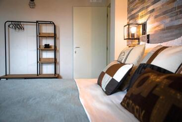 Urban Bed And Breakfast