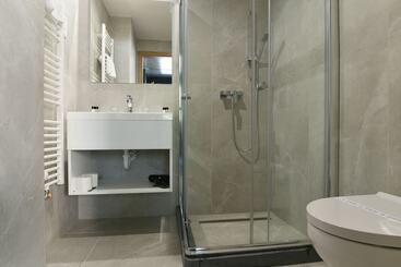 R31 Residence