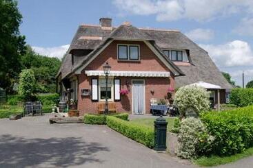 استراحتگاه Luxury Group Accommodation For 14 People