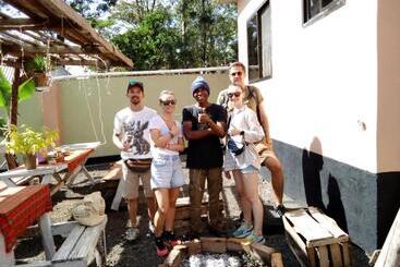 Alberg Swahili House & Art