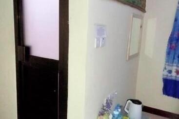 Alberg Swahili House & Art