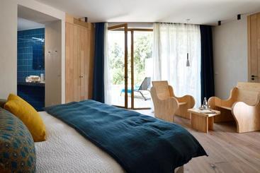 هتل A Speranza Suites Avec Piscine Privative Chauffée