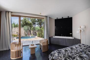 هتل A Speranza Suites Avec Piscine Privative Chauffée