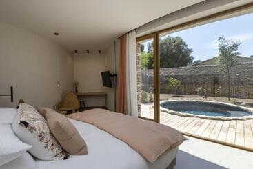 هتل A Speranza Suites Avec Piscine Privative Chauffée