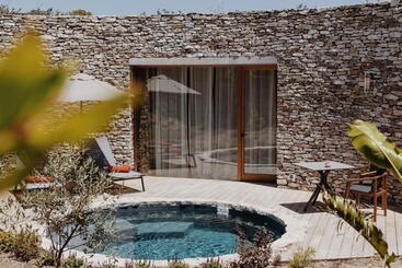 هتل A Speranza Suites Avec Piscine Privative Chauffée