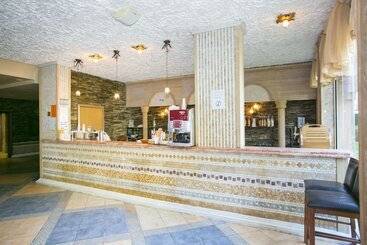 Andalucia Beach Hotel   All Inclusive