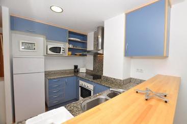 Apartamentos Royal Marine