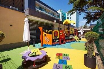 Diamond Hotel   All Inclusive