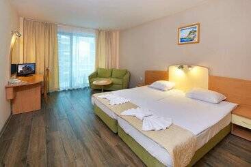 Diamond Hotel   All Inclusive