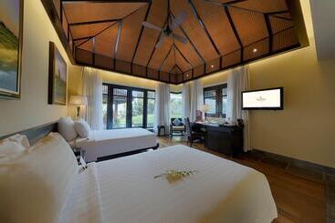 هتل Anantara Mui Ne Resort