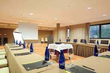 هتل Balneario Alhama De Aragon