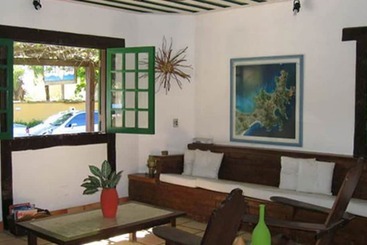 هتل Barlainn Suites
