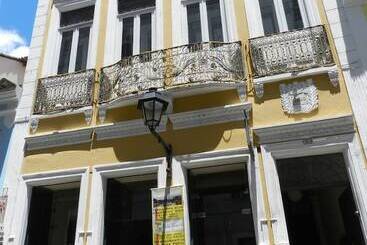 هتل Casa Do Amarelindo