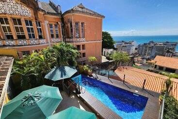 هتل Casa Do Amarelindo