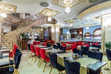 هتل Wyndham Istanbul Old City