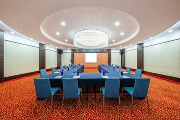 Crowne Plaza Foshan, An Ihg Hotel   Canton Fair Free Shuttle Bus