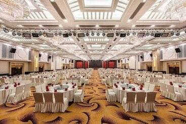 Crowne Plaza Foshan, An Ihg Hotel   Canton Fair Free Shuttle Bus