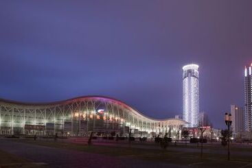 هتل Crowne Plaza Yantai Sea View, An Ihg