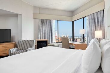 هتل Doubletree By Hilton  Philadelphia Center City