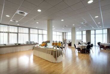 酒店 Exe Sevilla Palmera