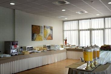 酒店 Exe Sevilla Palmera