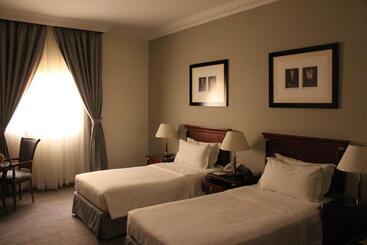 Executives Hotel   Olaya