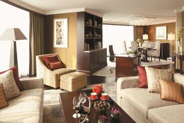 هتل Futian Shangri La, Shenzhen,near To Shenzhen Convention&exhibition Centre, Futian Railway Station