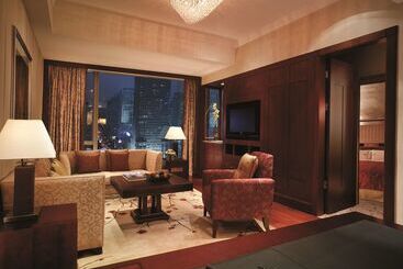 هتل Futian Shangri La, Shenzhen,near To Shenzhen Convention&exhibition Centre, Futian Railway Station