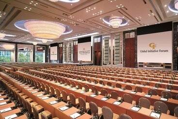 هتل Futian Shangri La, Shenzhen,near To Shenzhen Convention&exhibition Centre, Futian Railway Station