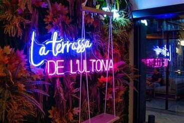 هتل Gran Ultonia