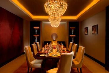 هتل Hilton Hefei