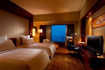 هتل Hilton Hefei