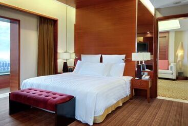 هتل Hilton Hefei